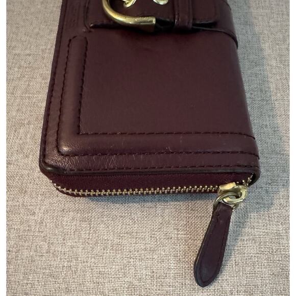 Coach Vintage Campbell Burgundy Leather Wallet Large Zip Gold - Picture 4 of 10